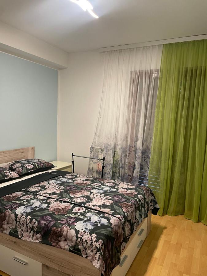 App Ena Apartman Umag Kültér fotó